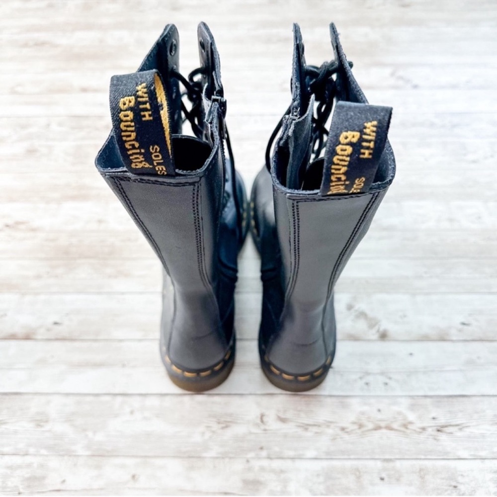 NEW Dr Martens 1914 Vonda Leather Mid Calf Boots
Black Softy T Floral Size 6 - Picture 10 of 15